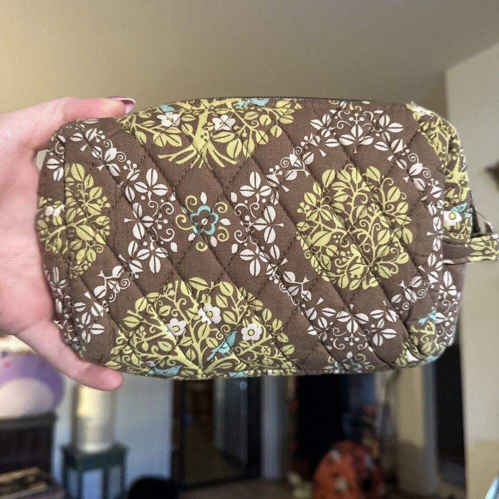 Vera Bradley Sittin in the Woods Green  Makeup Pouch